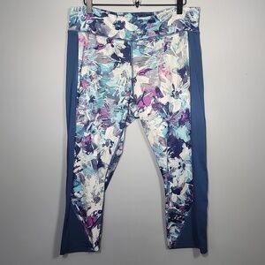Tek Gear Dry Tek Capri Print Leggings